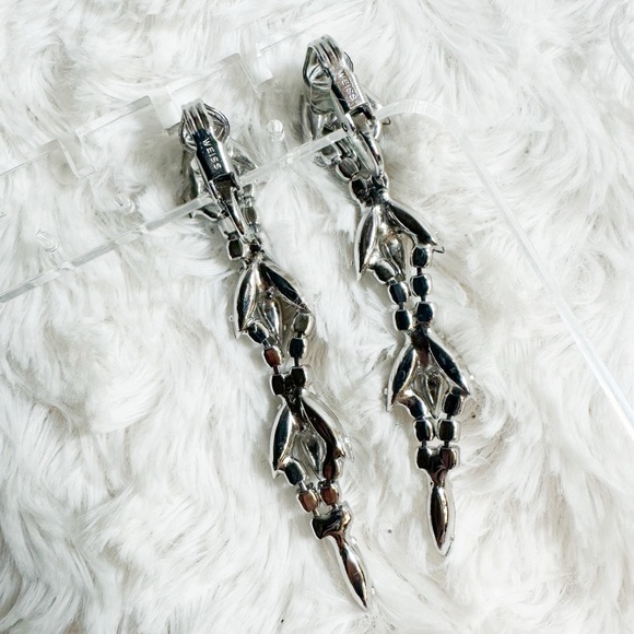 Vintage Weiss Clip On Earrings - Picture 3 of 3
